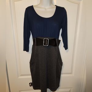 Navy and grey belted 3/4 sleeve Y2K dress